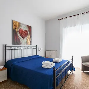 https://guest-house-marconi.it-romehotels.com